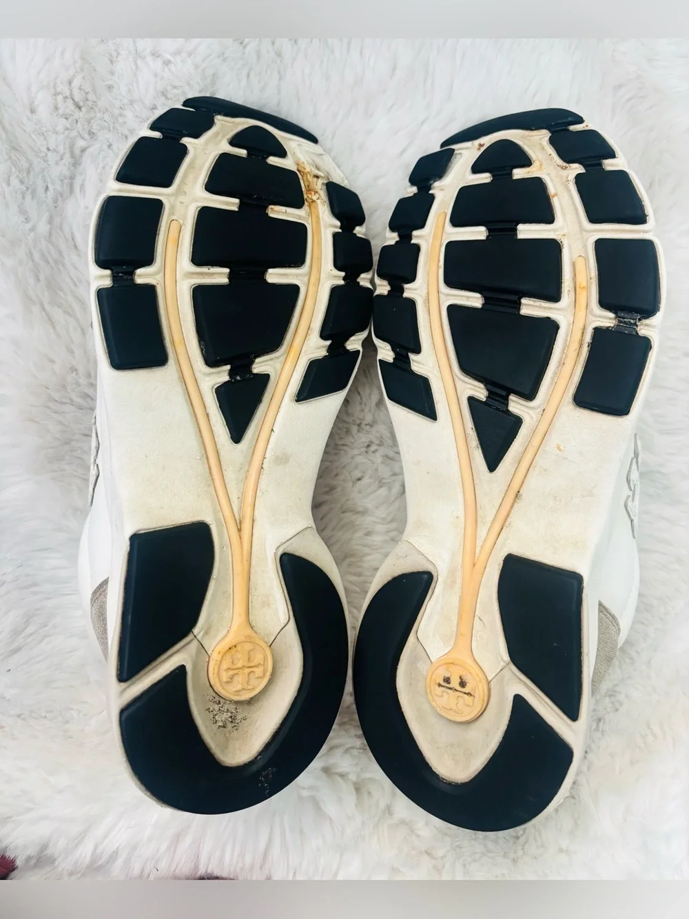 Tory Burch Good Luck Lace Up Trainers Tennis Shoes Sneakers Size: 7
